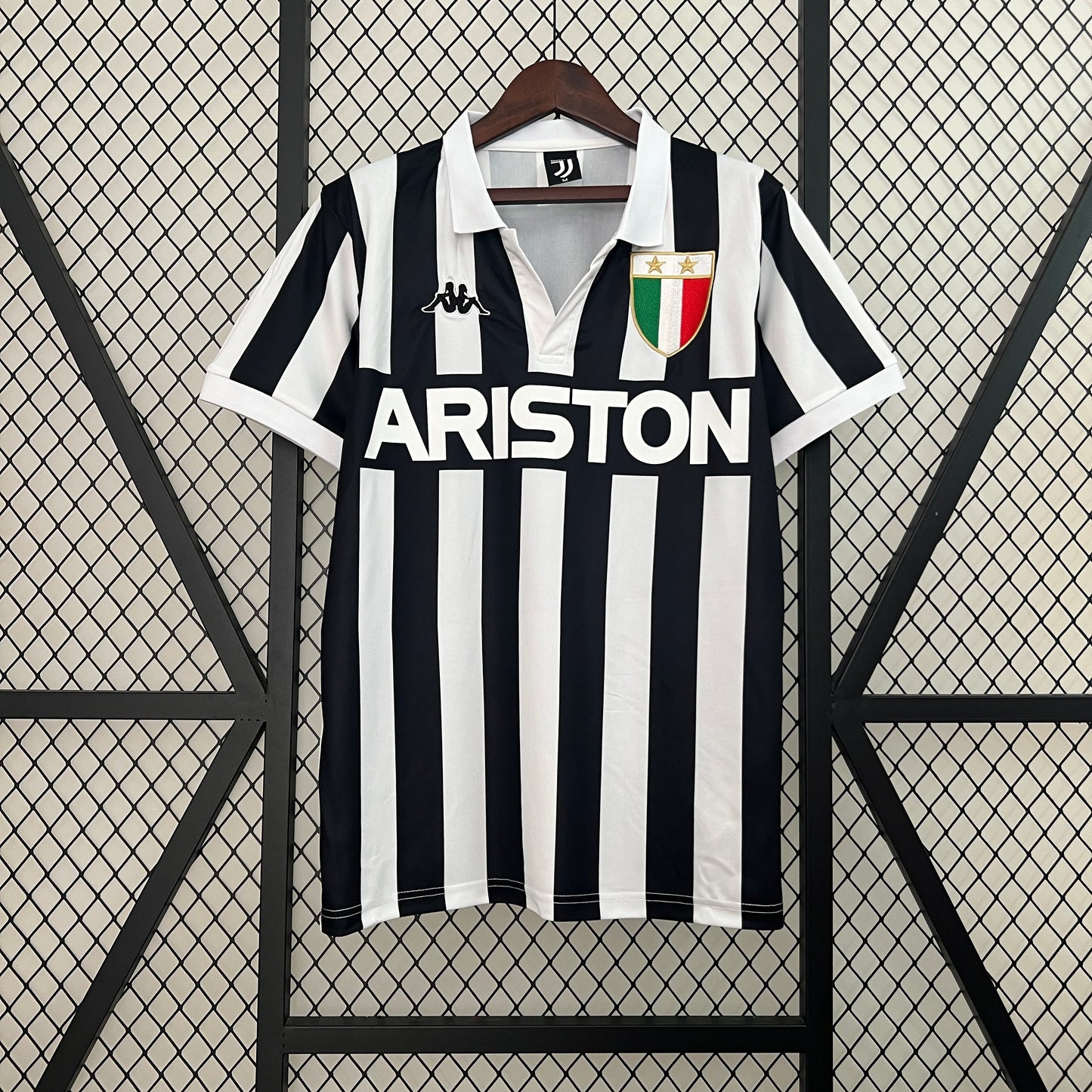 Jersey JUVENTUS I 84/85 Men (RETRO)