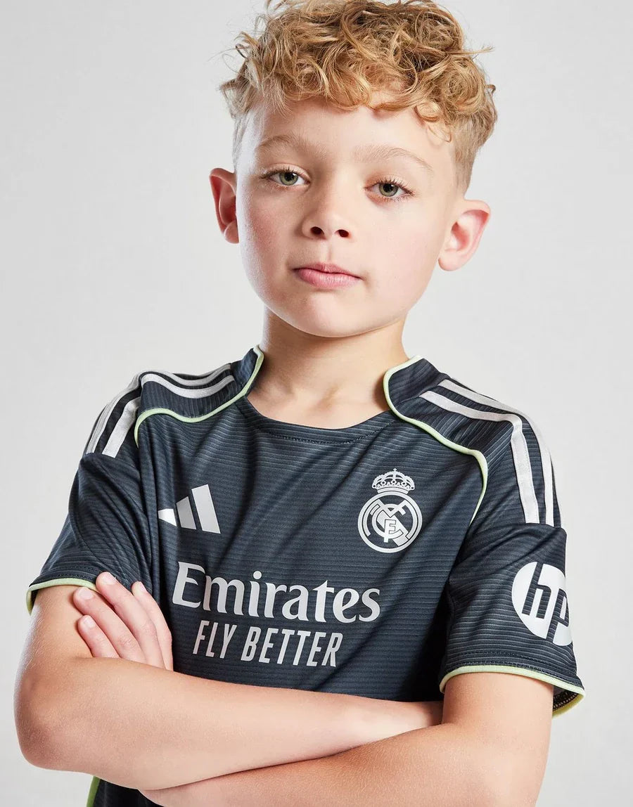 Kit Kids Real Madrid Second Kit 2025/26 + 3 Gifts 🎁