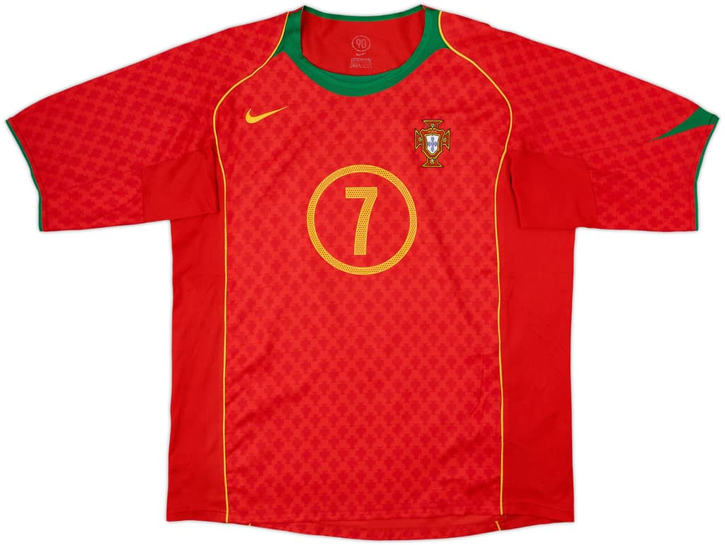2004-06 Portugal Home Shirt Figo #7
