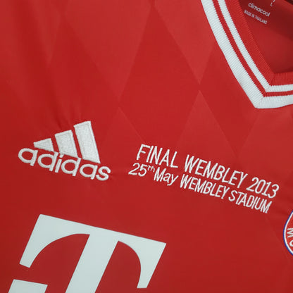 BAYERN DE MUNICH I 2013 HOMBRE (RETRO) - TIENDA DEL JUGADOR