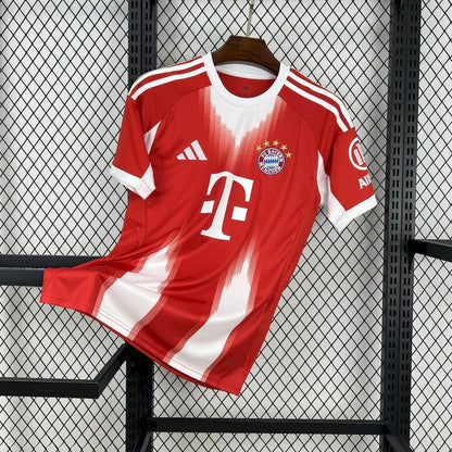 COMBO Bayern Munich 2025/26