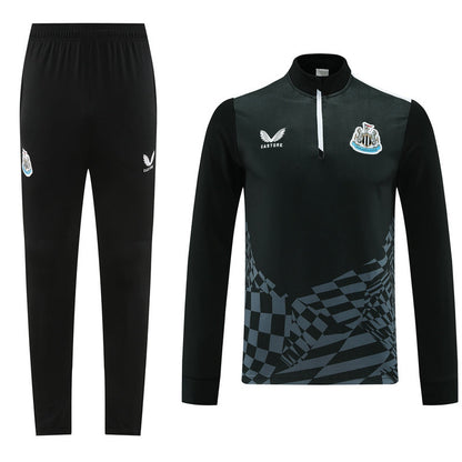 Kit LARGO NEWCASTLE Training 24/25 Men