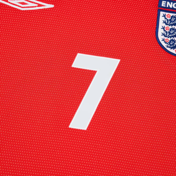 2004-06 England Away Shirt Beckham #7