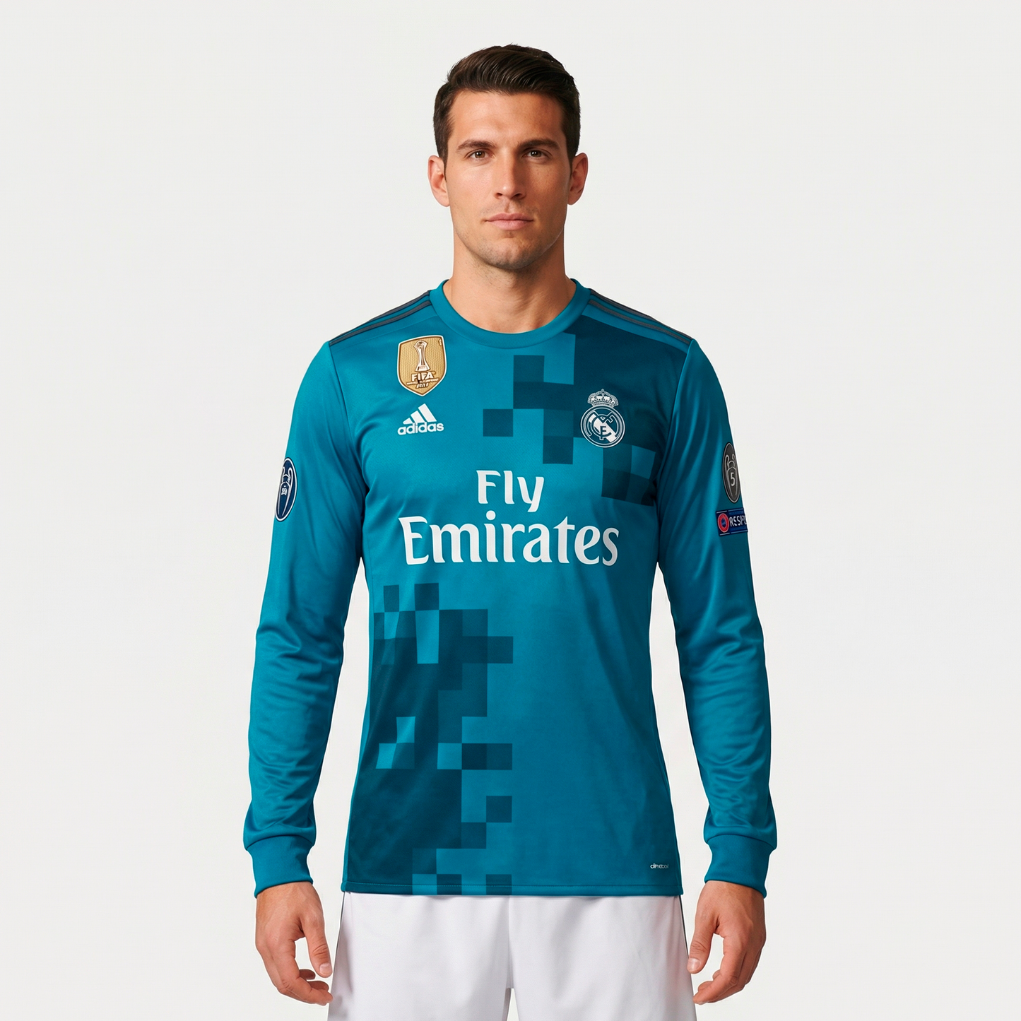 Jersey Real Madrid Retro - 2017/18 + Patch Champions League + Mundial